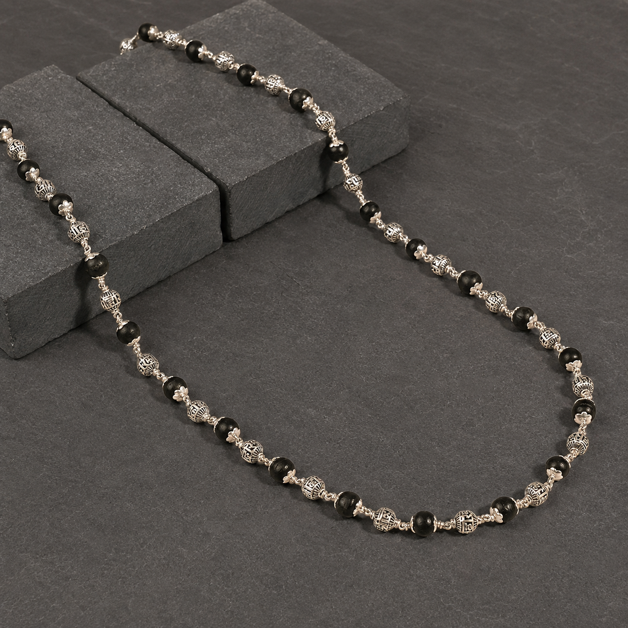 28 inch Shree Hari Karungali Mala angle view