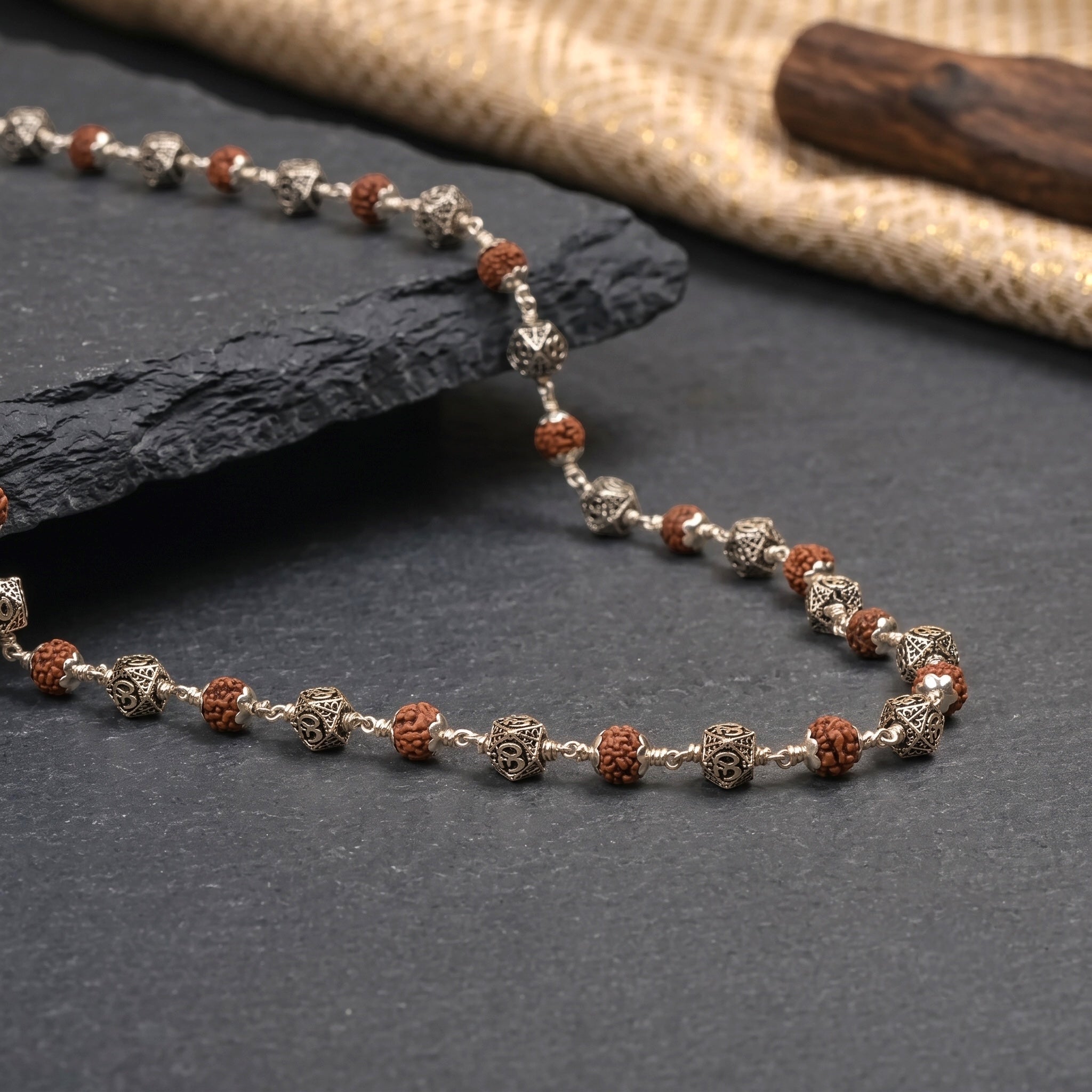 Certified 5 Mukhi Rudraksha for Hexagon Om silver Mala