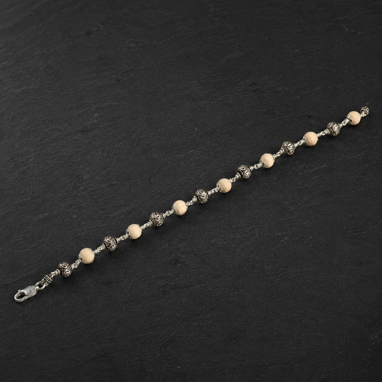 Natural 7–8 mm Tulsi beads silver bracelet front view