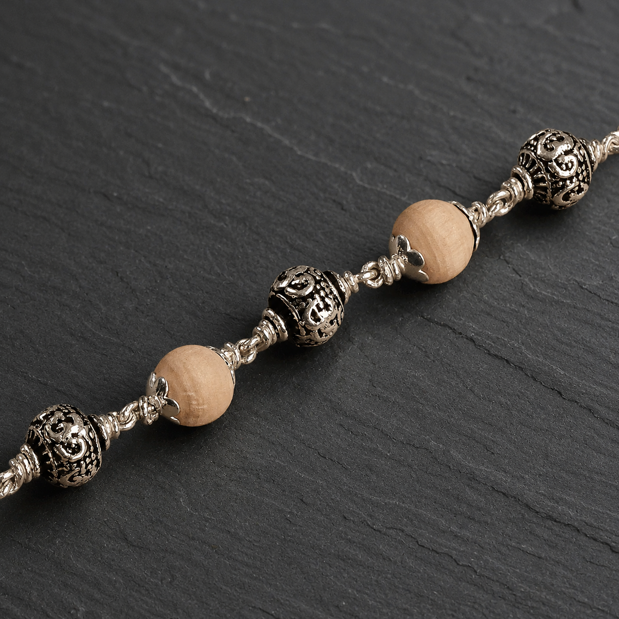 Tulsi Om Bracelet with 925 Silver Beads | 7–8 MM