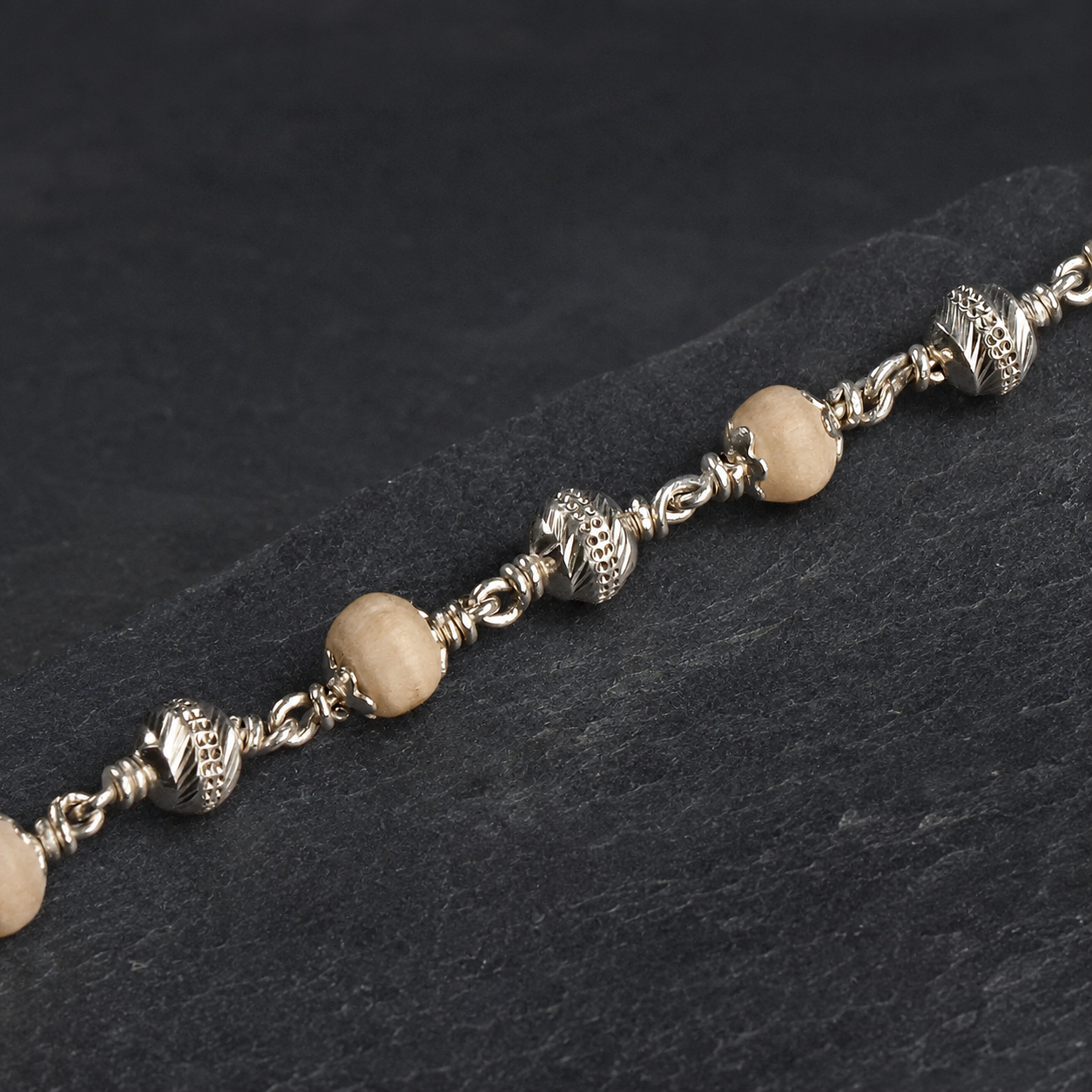 Tulsi Bracelet with 925 Silver CNC Beads